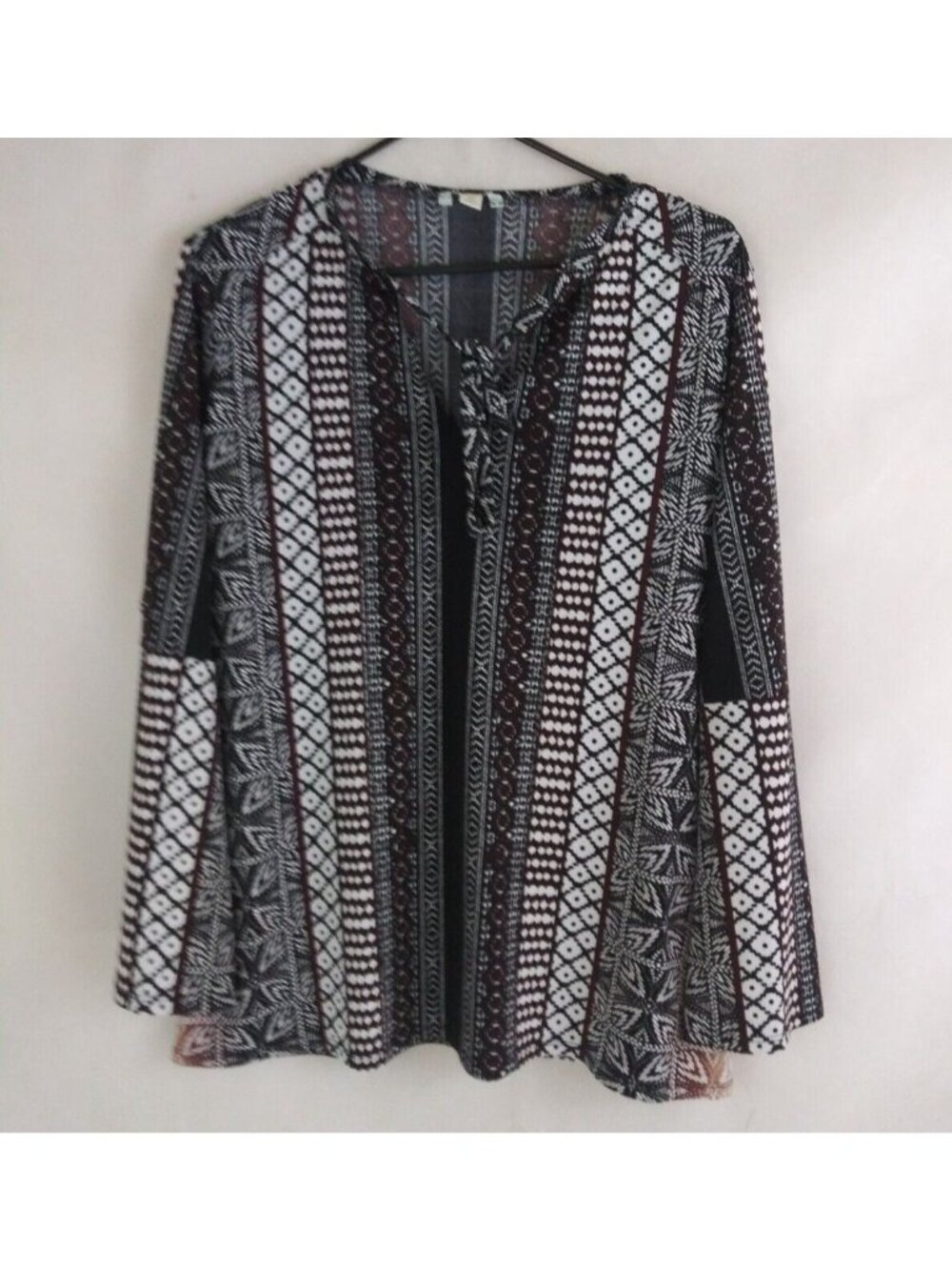 Cato Est. 1946 Women's Colorful Blouse Size Medium